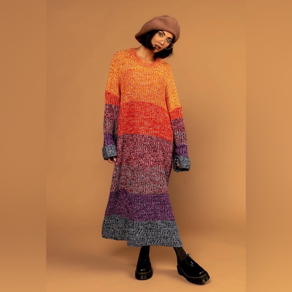 Dressed in lala | feels like home | sweater dress